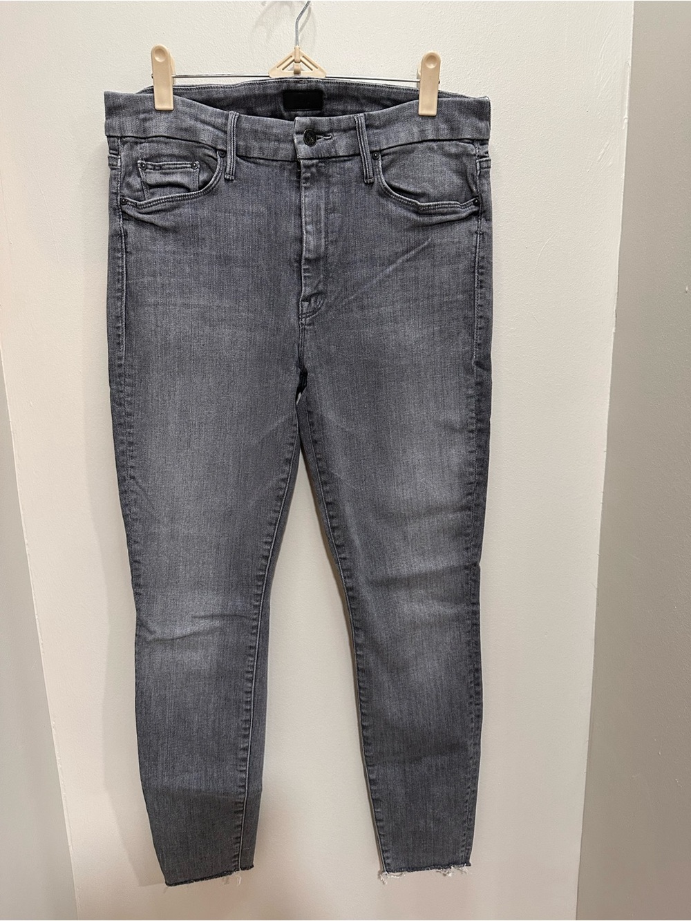 MOTHER The Looker Ankle Fray All Nighter Gray Skinny High-Rise Jeans